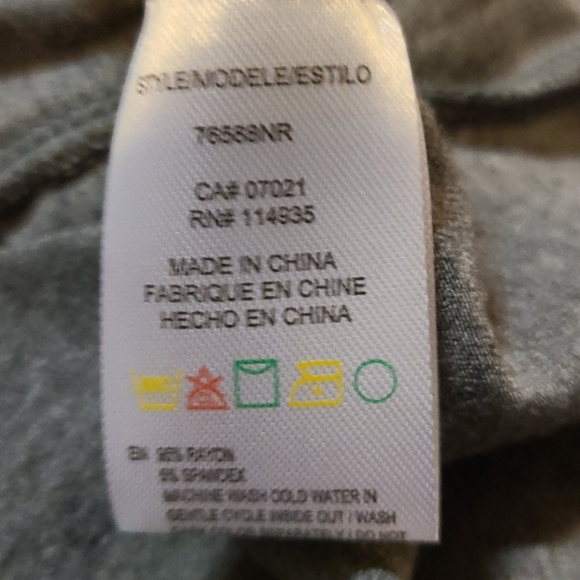 RDI gray long sleeved dress. - Picture 6 of 6